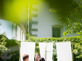 12-06-02-wedding-laurarobin-218